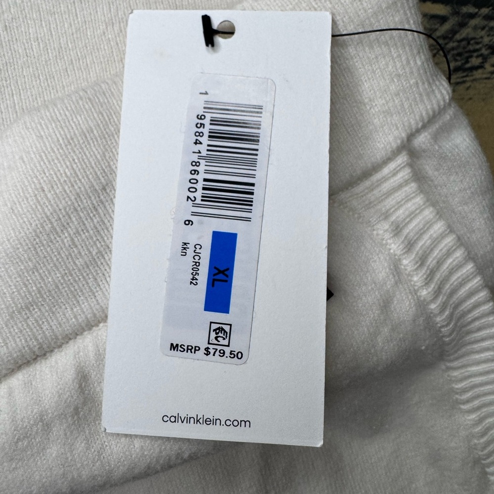 Calvin Klein Jeans Jogger - Picture 7 of 7